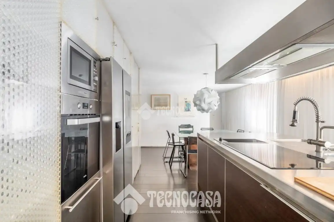 Kitchen of Flat for sale in Las Rozas de Madrid  with Storage room and Community pool