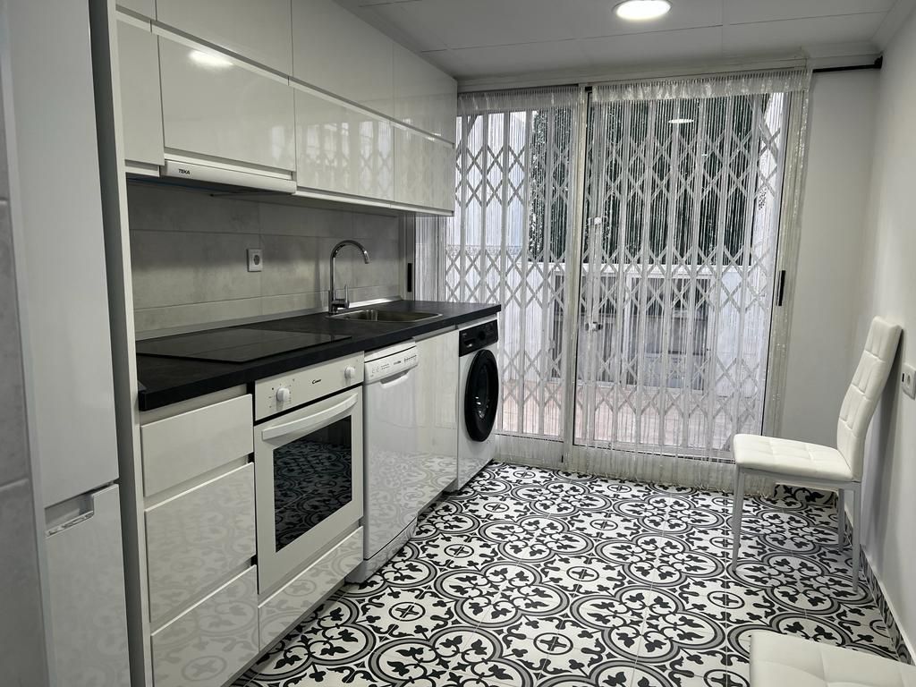 Kitchen of Flat for sale in Elche / Elx