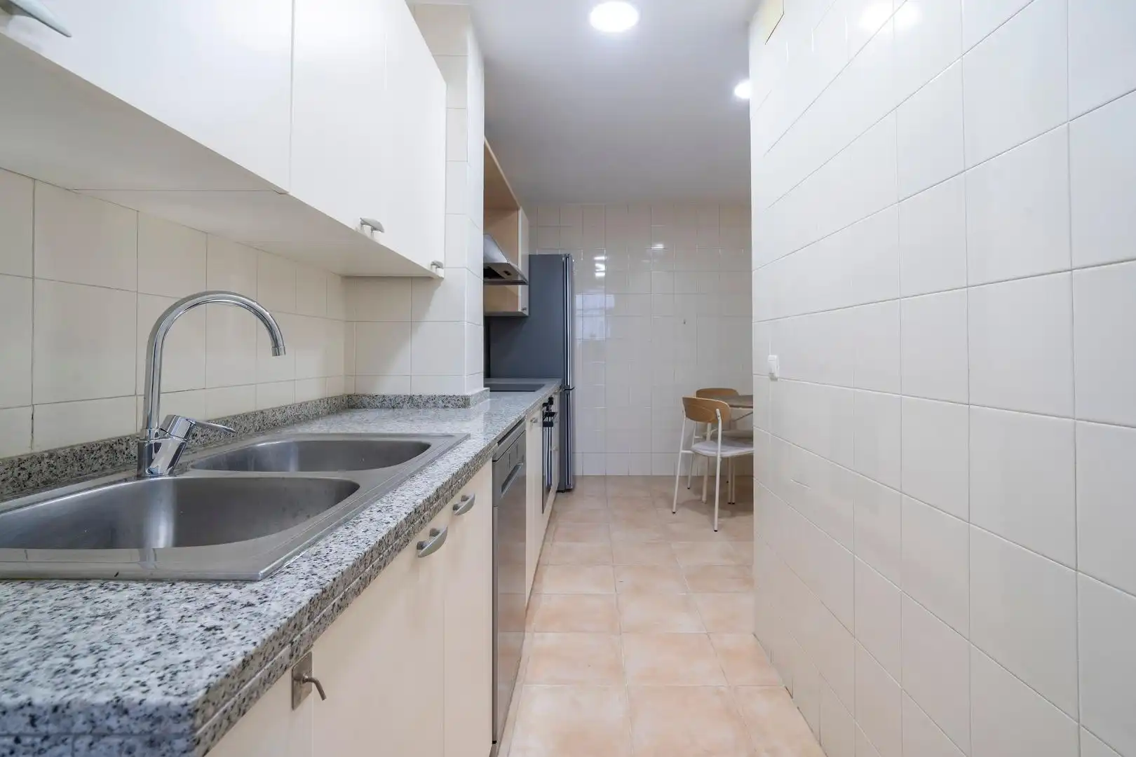 Cocina de Piso de alquiler en Valencia con Aire acondicionado, Calefacción y Amueblado