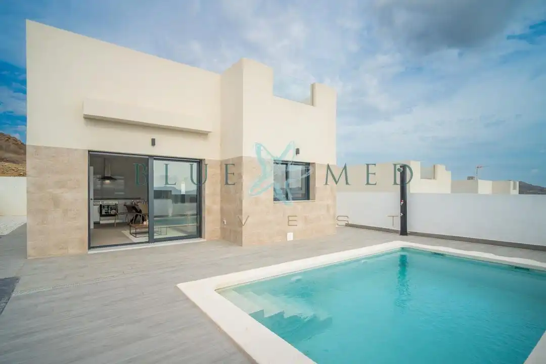 Chalet con piscina en venta en Calle Calle Silla de Posta, imagen 3