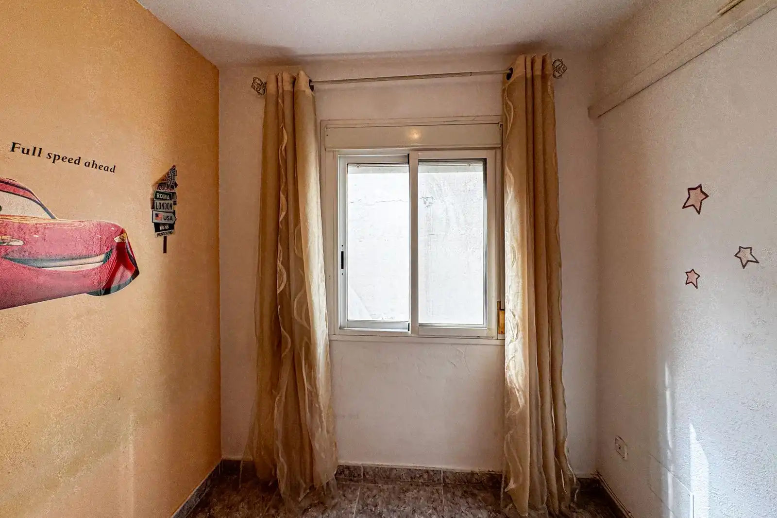 Habitación de Casa o chalet en venta en Almería con Trastero