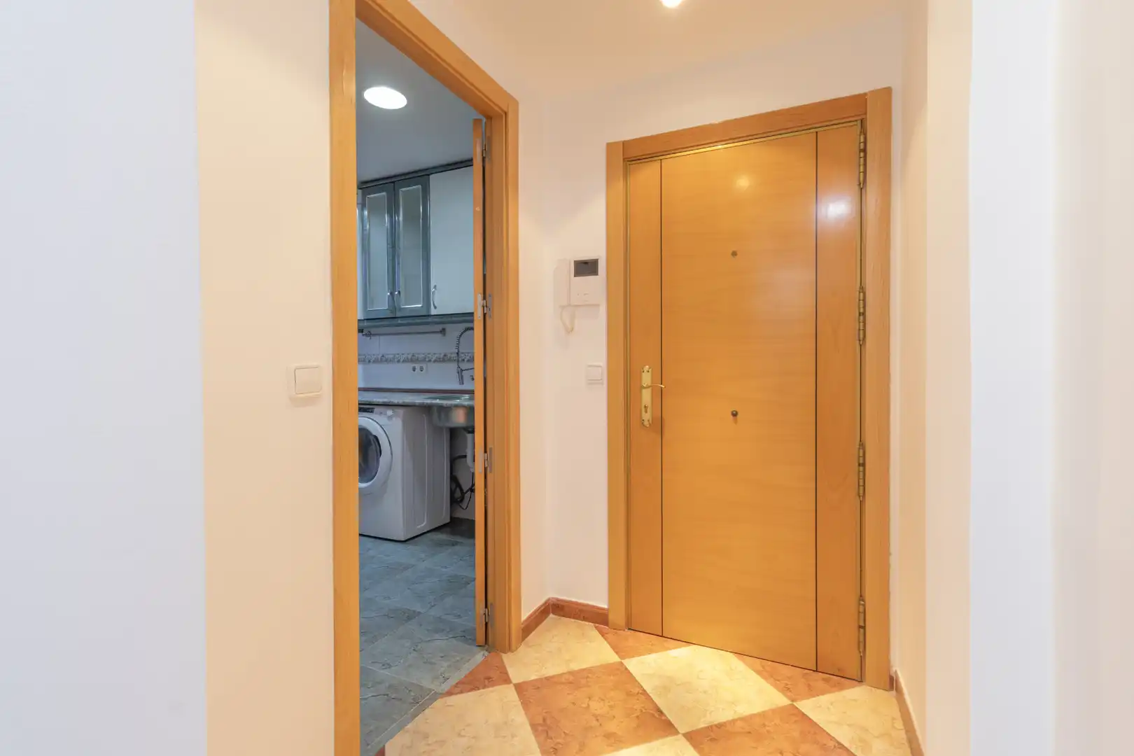 Flat for share in Juan de la Cierva