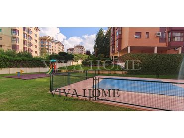 Flat with lift for sale in Calle San Romualdo