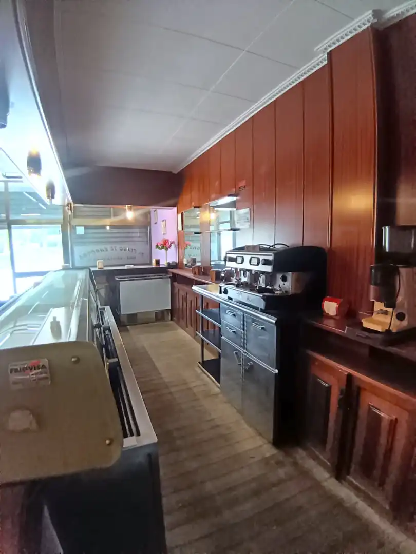 Local comercial en venta en Carrer Mas dels Ossos, imagen 11