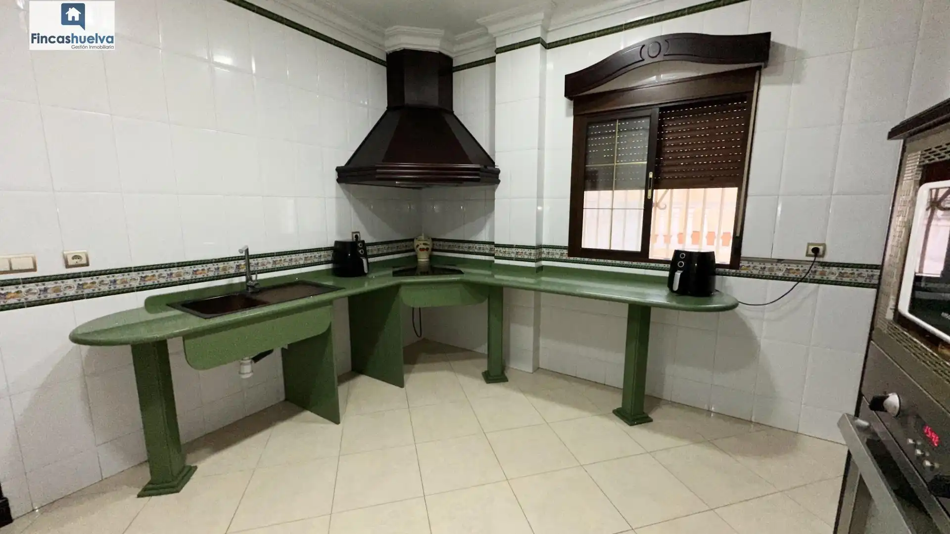 Kitchen of Houses for sale in Moguer  with Private garden, Terrace and Storage room