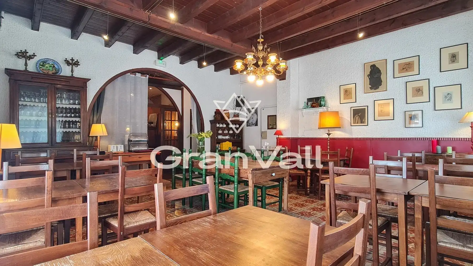 Edificio en venta en Latour - de - Carol
