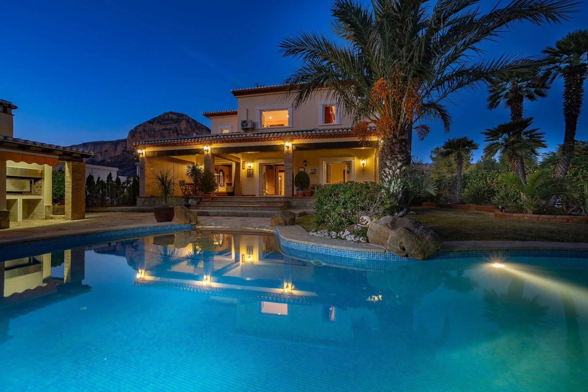 Swimming pool of House or chalet for sale in Jávea / Xàbia  with Air Conditioner, Heating and Private garden