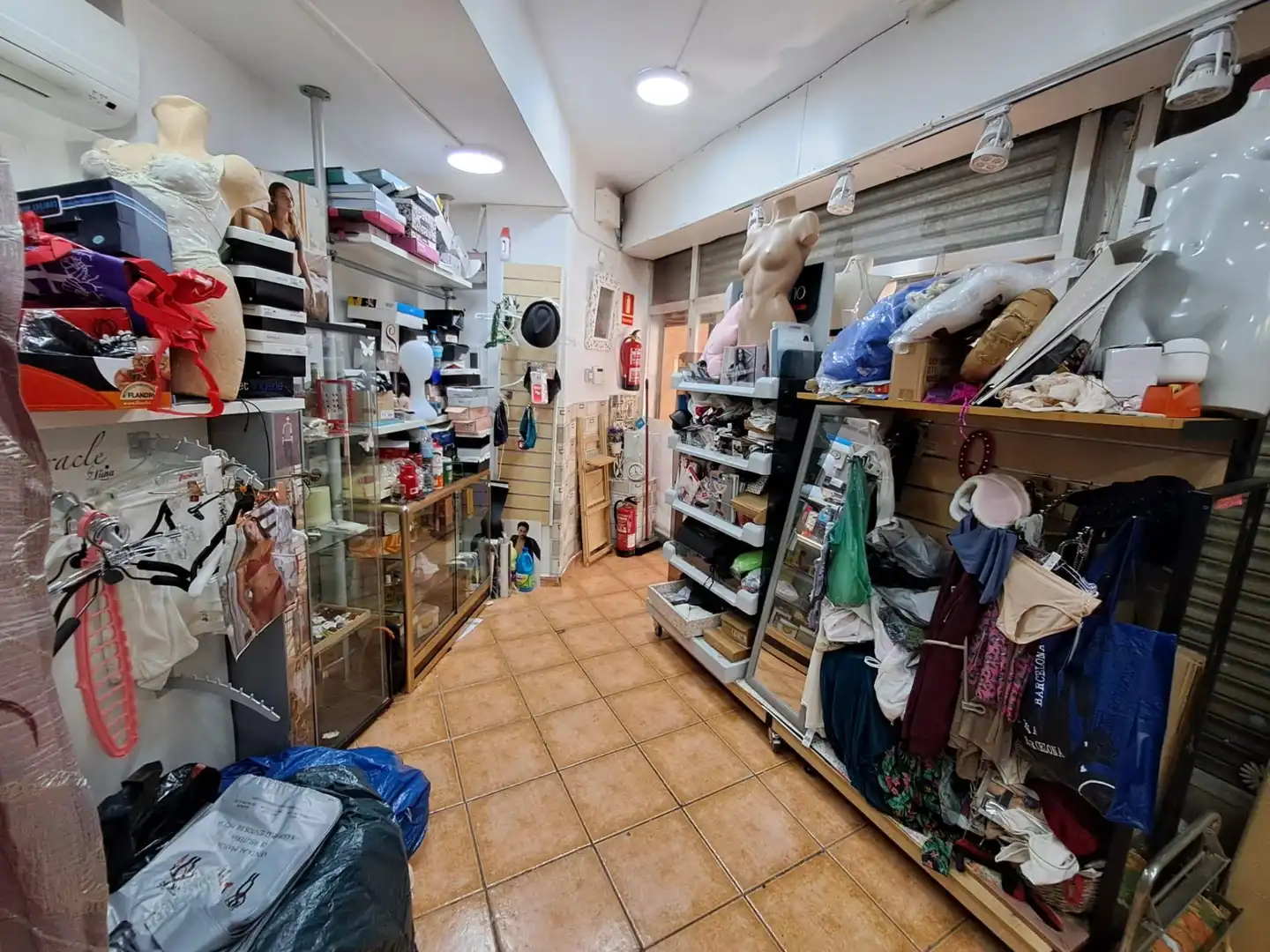 Local comercial en venta en Polígono dels Merinals, imagen 3