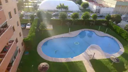 Schwimmbecken von Wohnung zur Miete in Sevilla mit Klimaanlage, Heizung und Terrasse