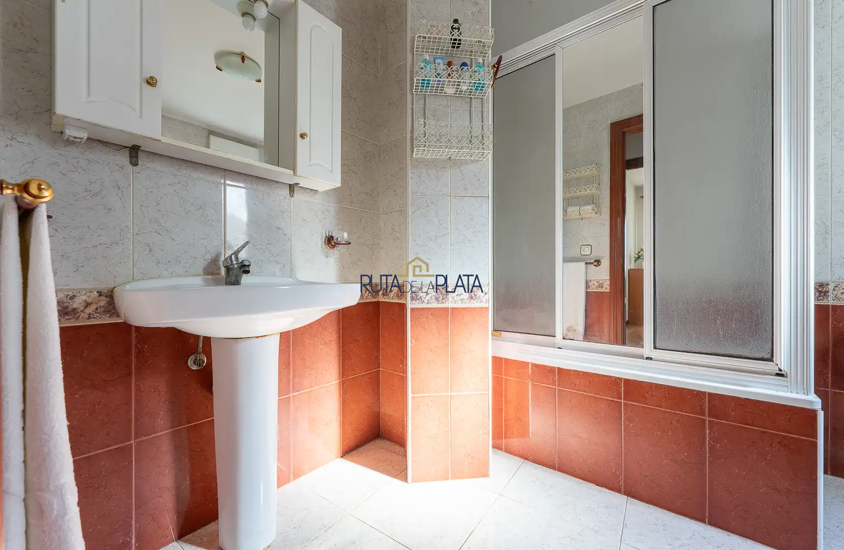 Baño de Ático en venta en Morales del Vino, Zamora
