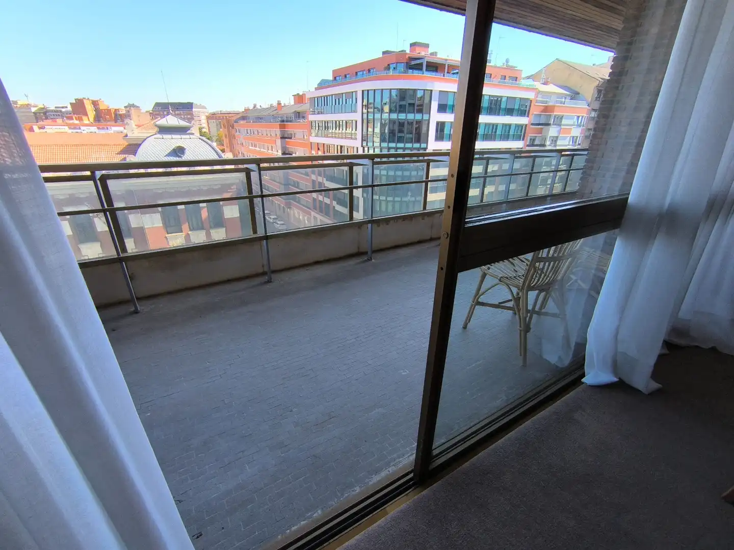 Terrasse von Wohnung zum Verkauf in Palencia mit Heizung, Terrasse und Ofen