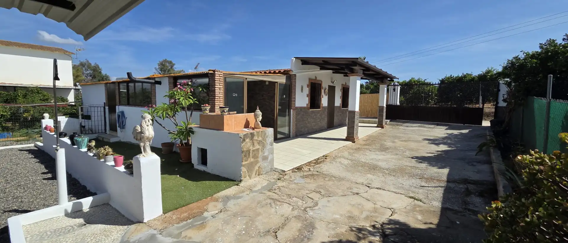 Außenansicht von Country house zur Miete in El Romeral - Peñón de Zapata