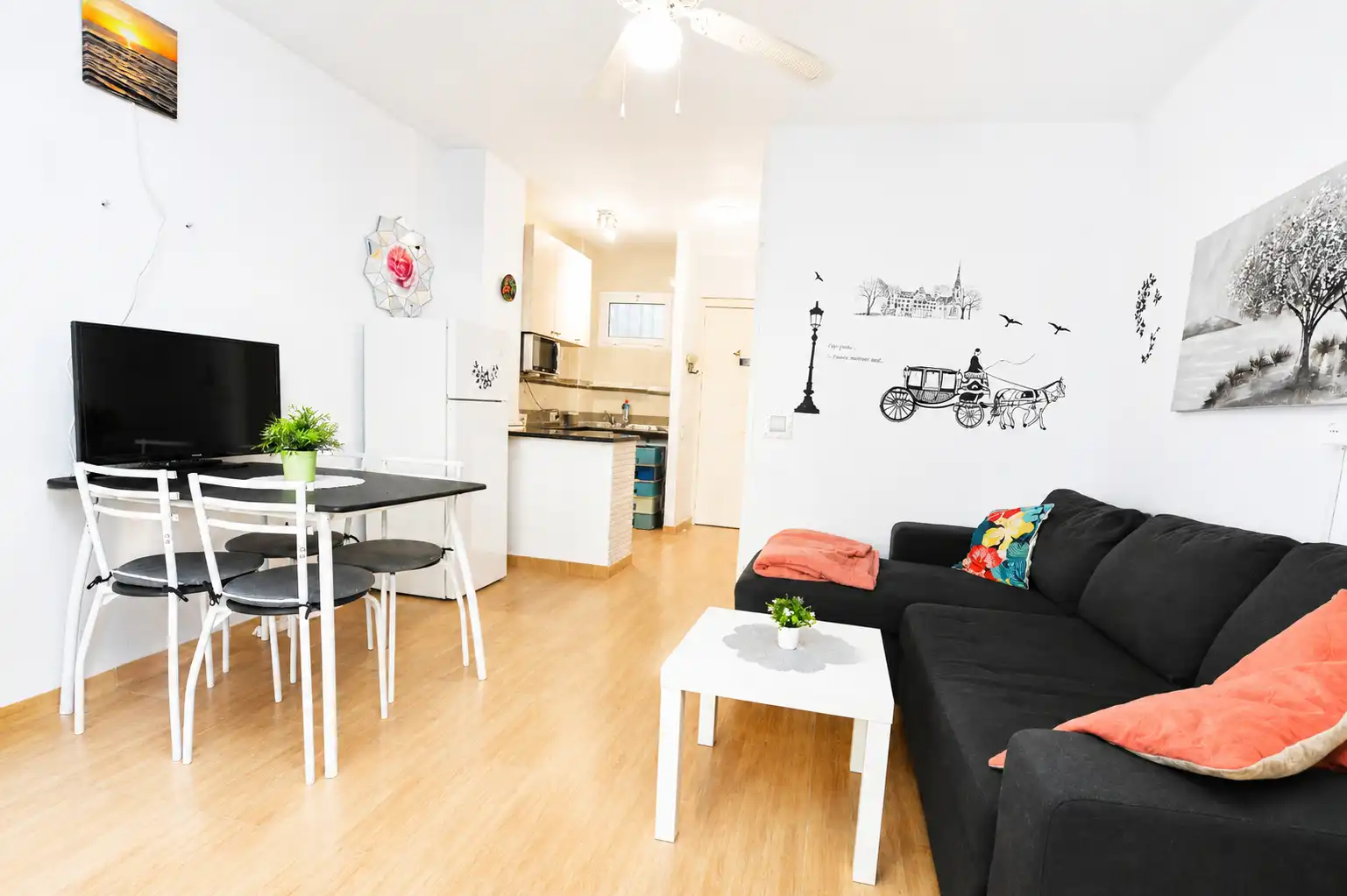 Estudio de alquiler en Avenida Gamonal, 7, Parque de la Paloma