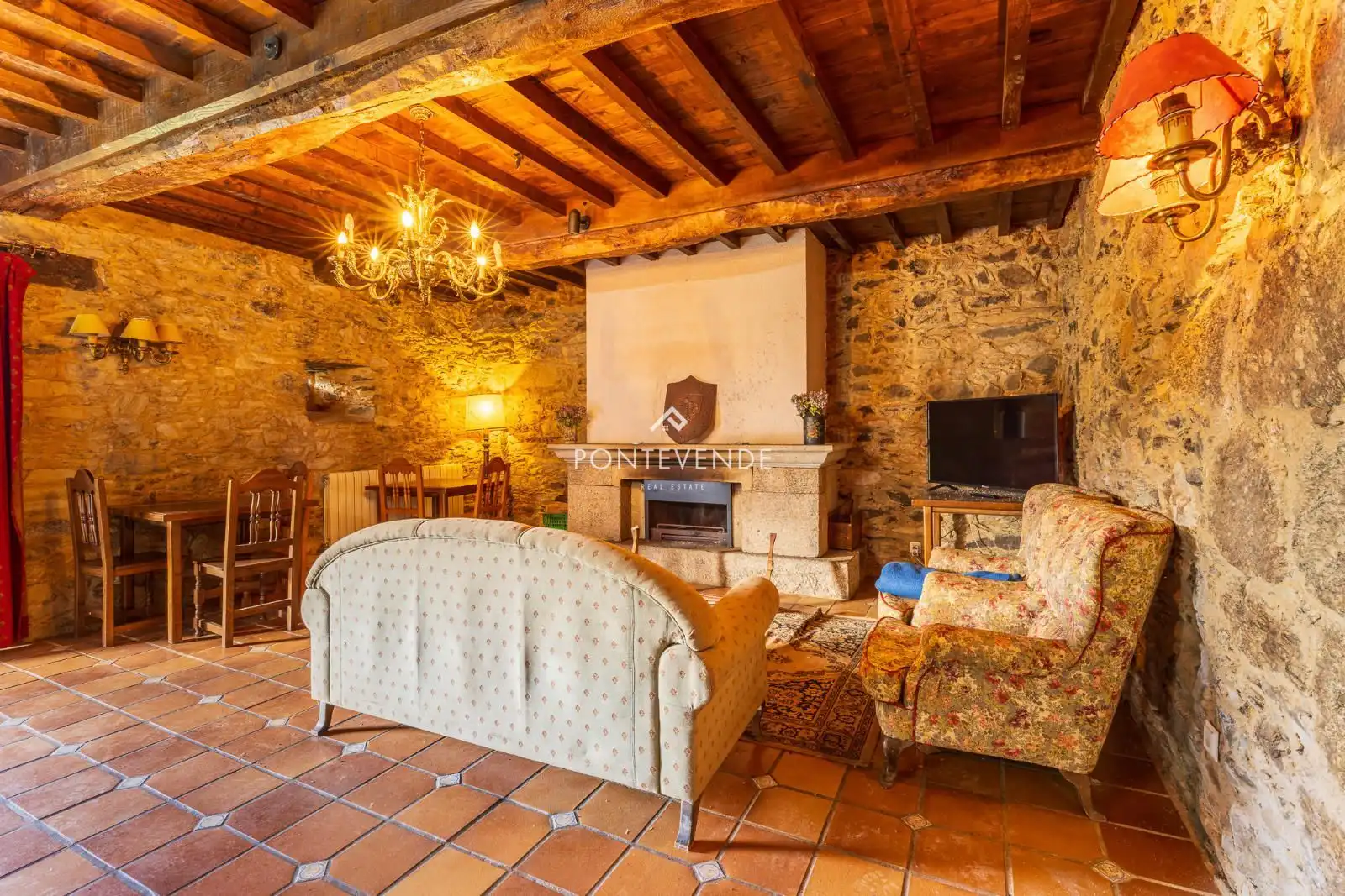 Sala de estar de Casa o chalet en venta en Santiso con Calefacción, Jardín privado y Terraza
