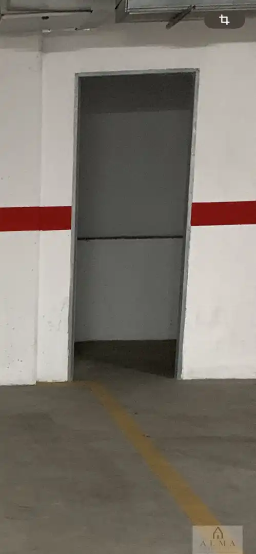 Einzelparkplatz zum Verkauf in Almendralejo, imagen 2