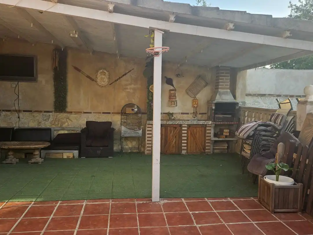 Houses for sale in Yeles  with Air Conditioner, Swimming Pool and Balcony