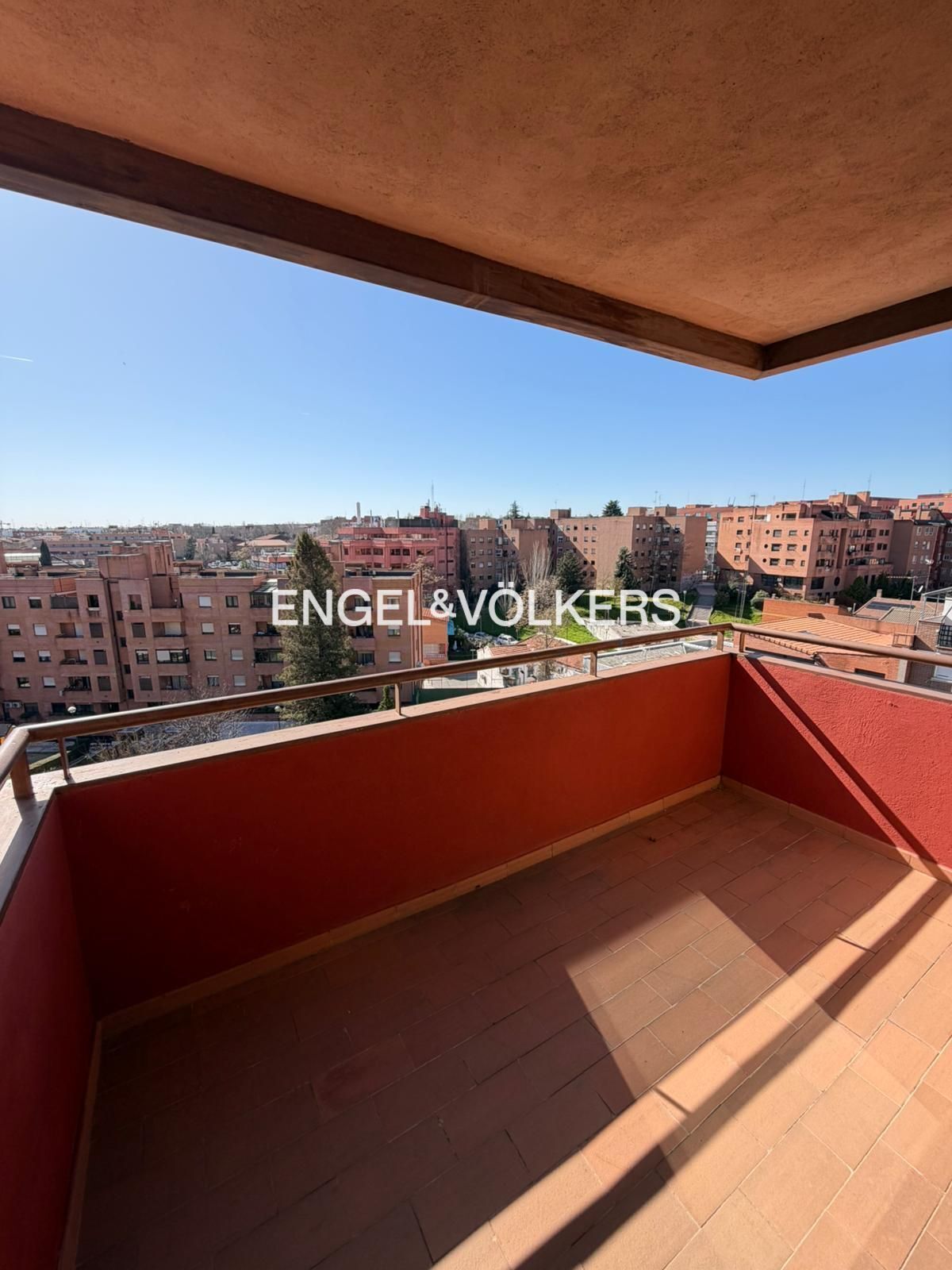 Balcony of Attic for rent in Alcobendas  with Air Conditioner, Heating and Parquet flooring