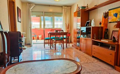 Living room of Flat for sale in Rubí  with Terrace and Balcony