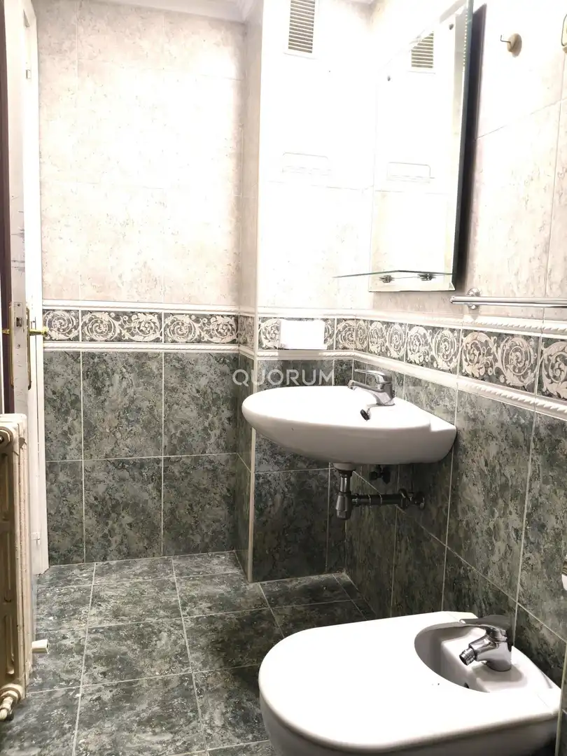 Bathroom of Flat for sale in Bilbao   with Heating