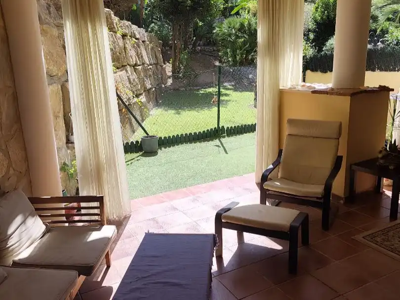 Jardí de Pis en venda en Mijas amb Aire condicionat, Terrassa i Piscina