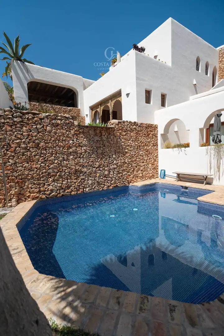 Piscina de Casa o xalet en venda en Moraira amb Aire condicionat, Calefacció i Jardí privat