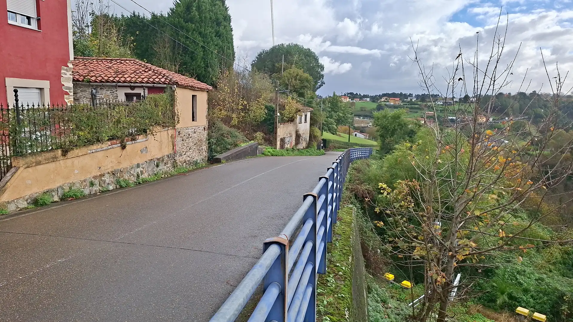 Vista exterior de Casa o chalet en venta en Cudillero