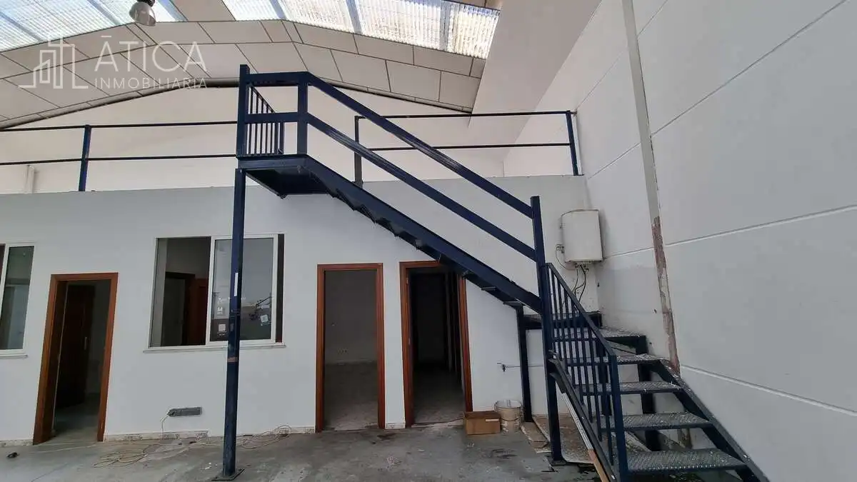 Nau industrial de lloguer a Villares de la Reina, imagen 4