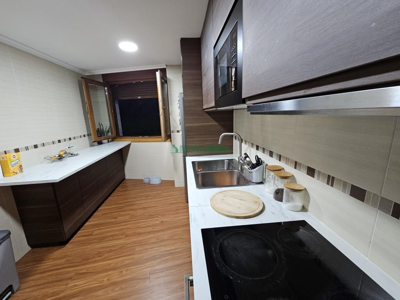 Cuina de Pis en venda en Covelo amb Calefacció, Parquet i Traster