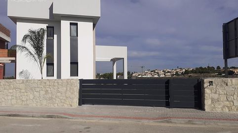Chalet pareado con sótano y solárium privado en La Finca, imagen 2