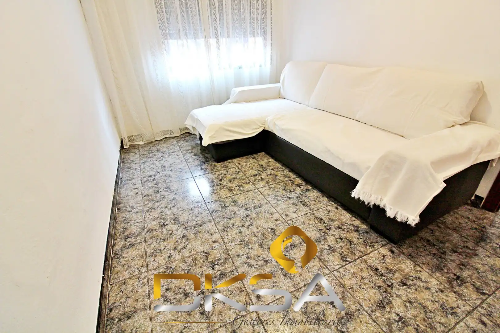 Sala d'estar de Casa o xalet en venda en Vila-real amb Terrassa, Traster i Moblat