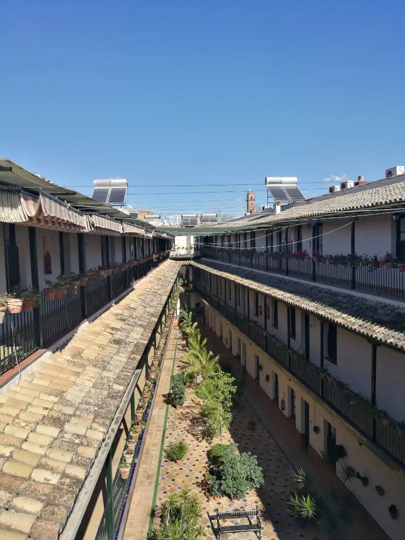 Vista exterior de Apartament de lloguer en Sevilla amb Aire condicionat, Moblat i Rentadora