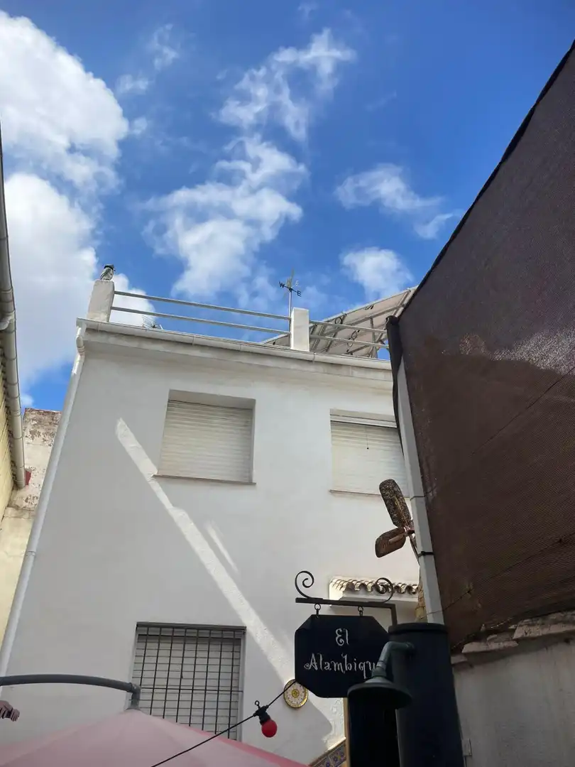 Vista exterior de Casa adosada en venta en Algeciras con Aire acondicionado