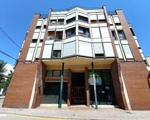 Vista exterior de Pis en venda en Prats de Lluçanès amb Calefacció