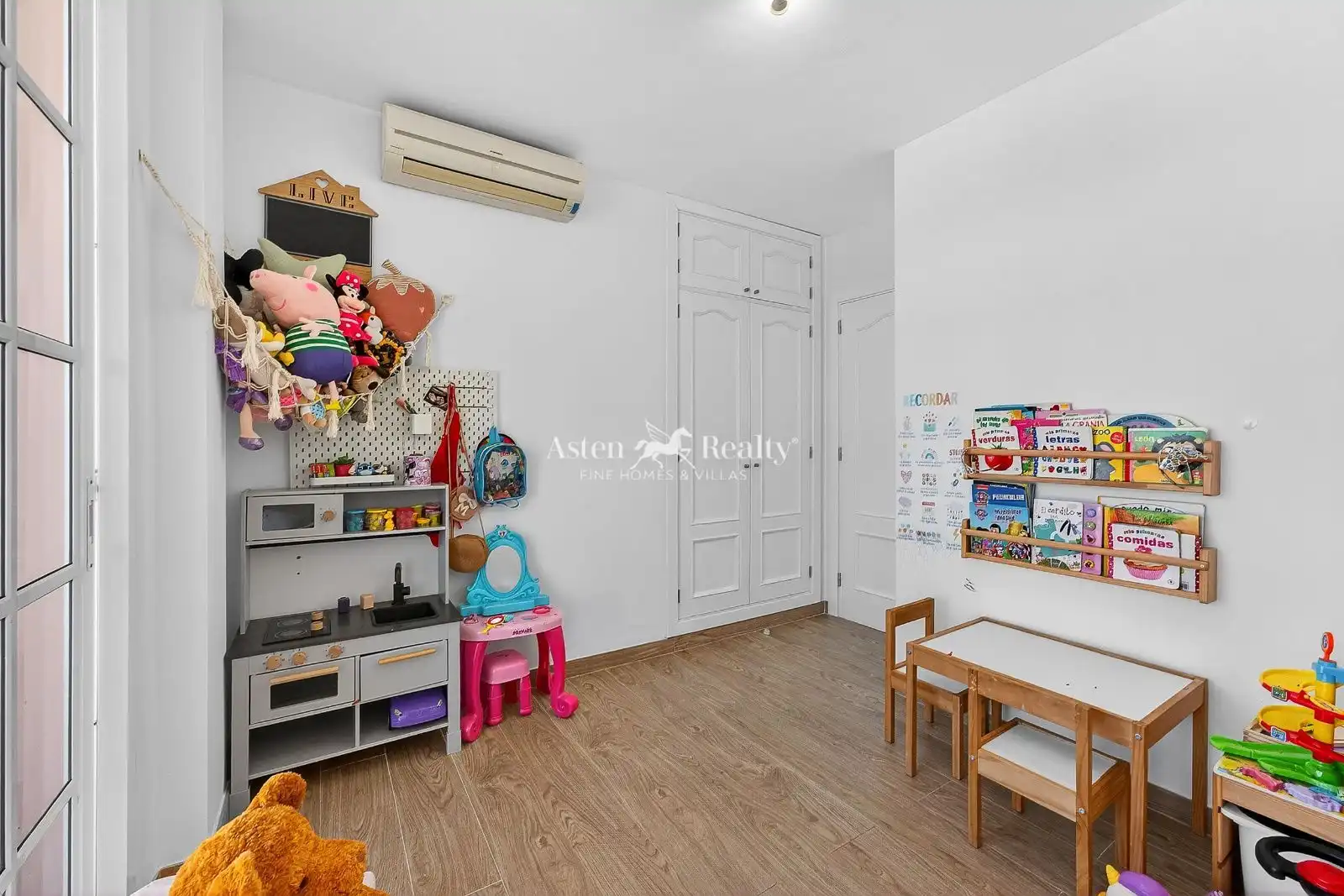 Apartament en venda en Santiago del Teide amb Terrassa, Traster i Moblat