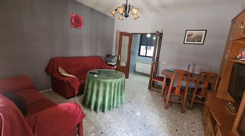 PISO BAJO EN SIERRA DE FUENTES PARA ENTRAR A VIVIR, imatge 3