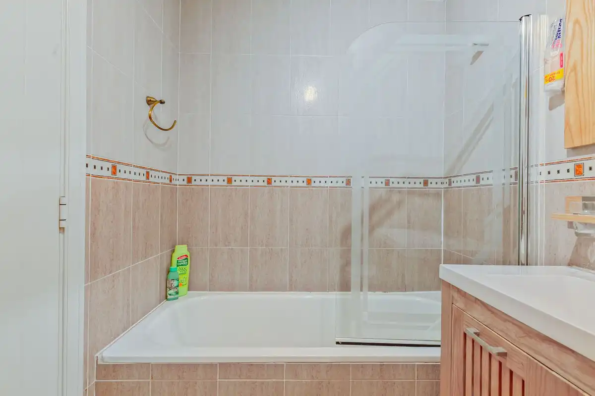 Bany de Apartament en venda en Mijas amb Aire condicionat, Calefacció i Terrassa