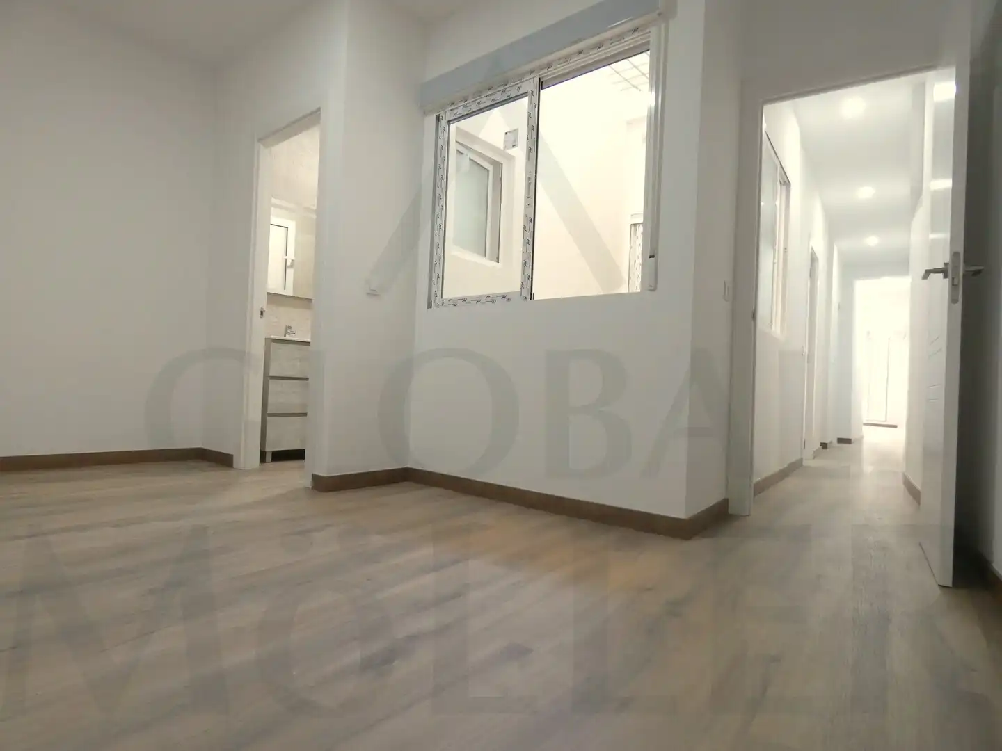 Piso en venta en Cartagena con Parquet, Trastero y Balcón