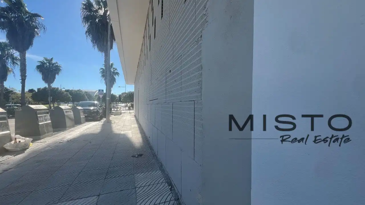 Local comercial en alquiler en DS ENSANCHE SUR I  Es: Pl: Pt:L CJT RESIDENCIAL MARE
 MARBELLA, imagen 5