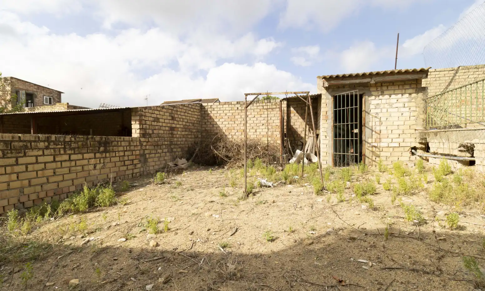 Detached homes for sale in Gerena  with Private garden and Swimming Pool