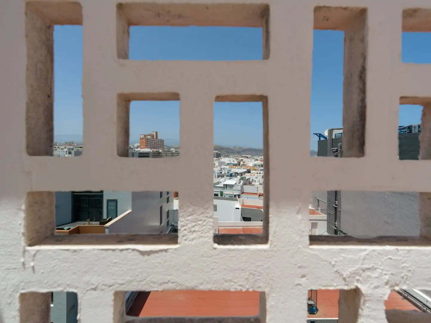 Exterior view of Flat for sale in Las Palmas de Gran Canaria  with Air Conditioner, Heating and Terrace