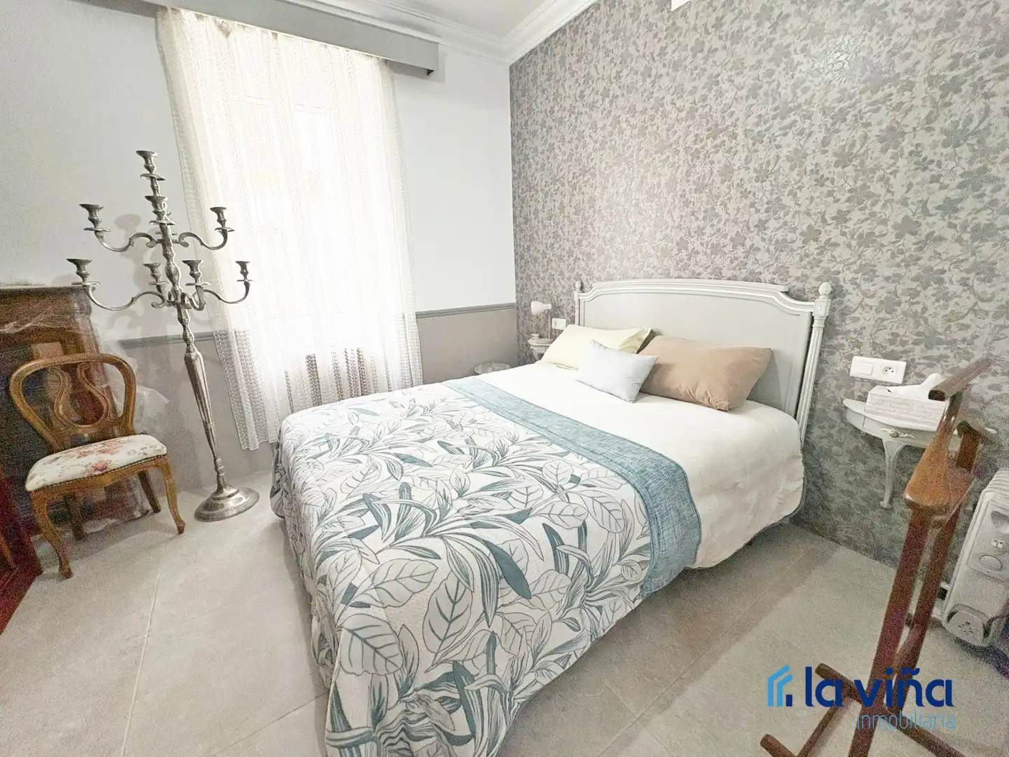 Habitación de Casa o chalet en venta en Aguadulce (Sevilla) con Calefacción, Jardín privado y Terraza