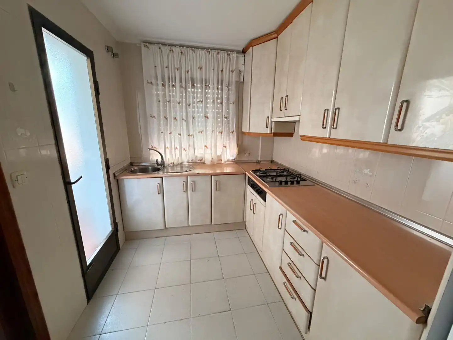 Appartamento con terrazza in affitto a Calle Zurbarán 47, imagen 2