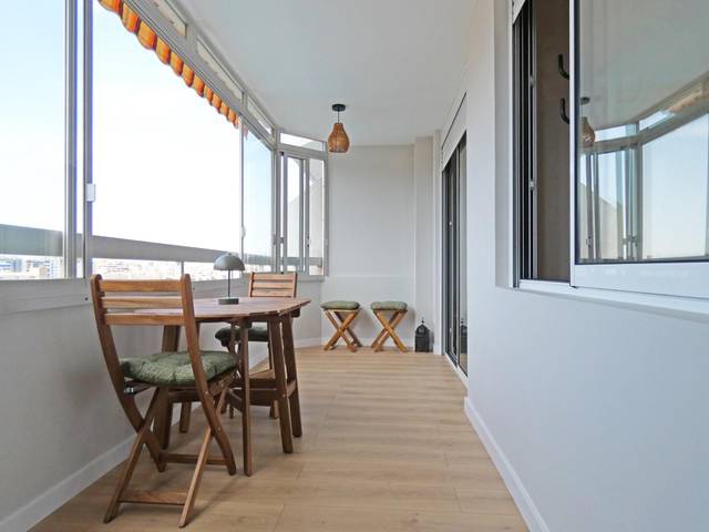 Piso en Alquiler en Avenida de San Sebastián en Playa de San Juan