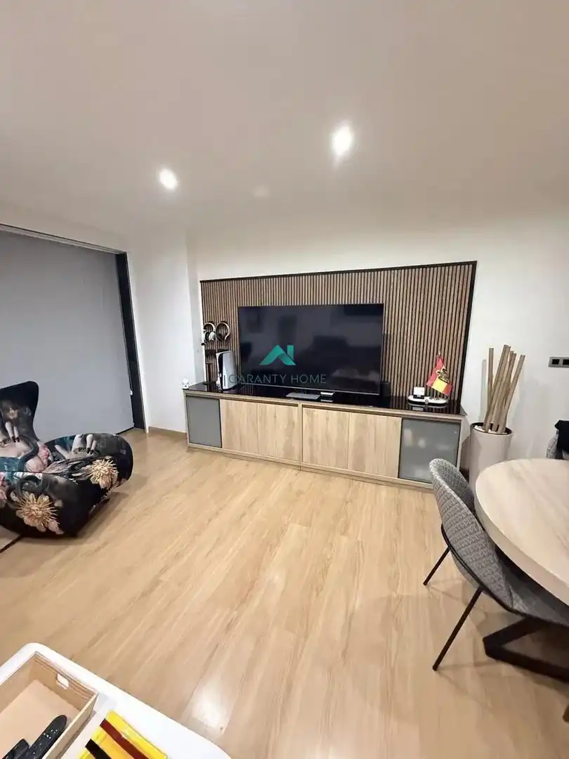 Sala de estar de Piso en venta en Pontevedra Capital  con Calefacción y Trastero