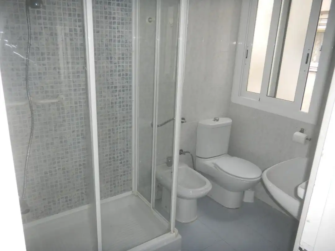 Piso con terraza en alquiler en Carrer de Reding 39, imagen 40