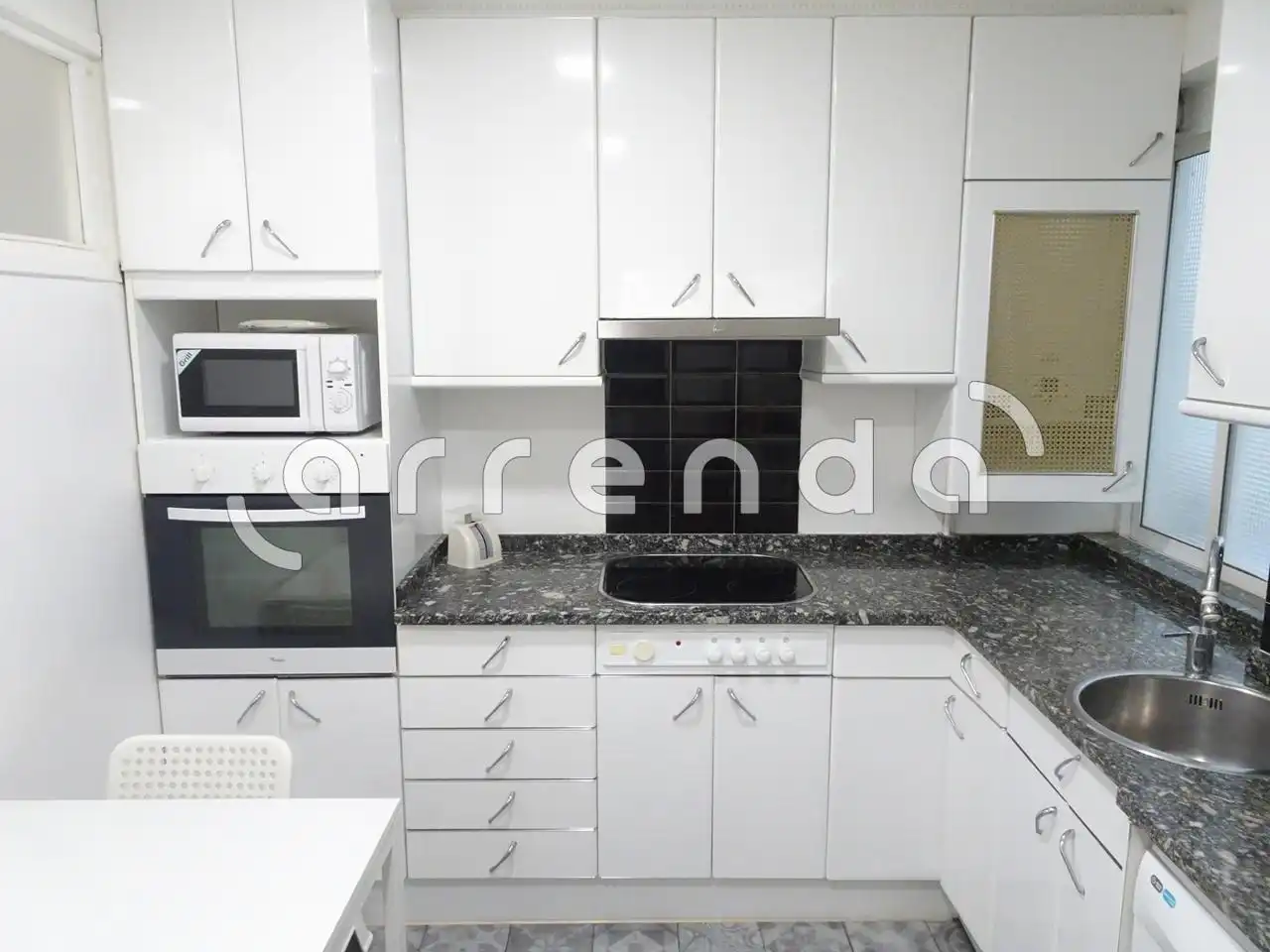 Cocina de Piso de alquiler en Santander con Calefacción y Amueblado