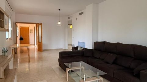 Foto 2 de Apartament de lloguer a Las Gaviotas - Carvajal, Fuengirola