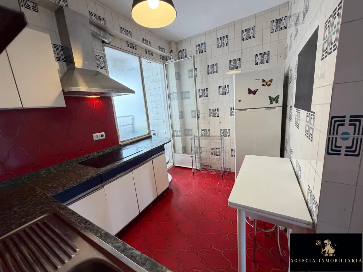 Cocina de Piso en venta en Murcia con Terraza y Balcón