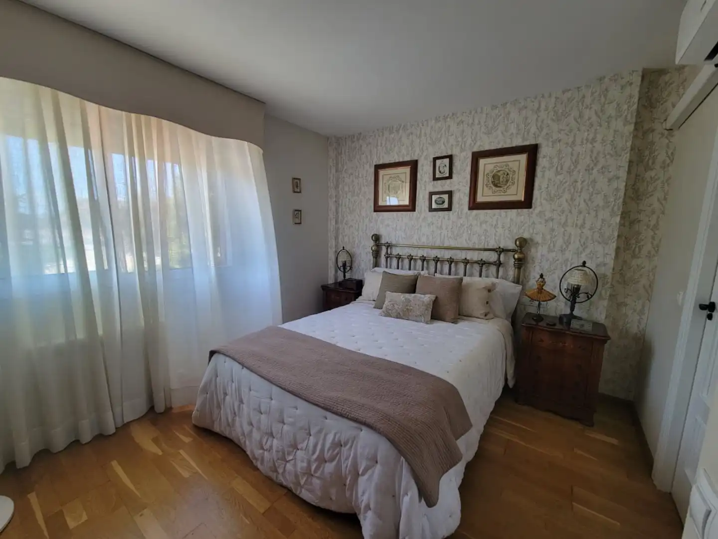 Dormitori de Casa adosada en venda en Reus amb Aire condicionat, Parquet i Terrassa