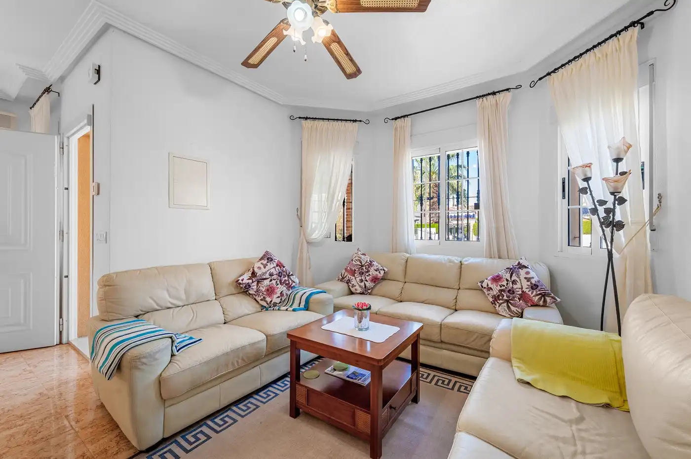 Villa mit Terrasse zum Verkauf in El Raso, imagen 8